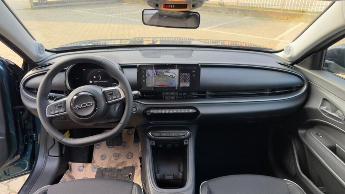 Fiat 600 1.2 hybrid Business 110cv auto (15)