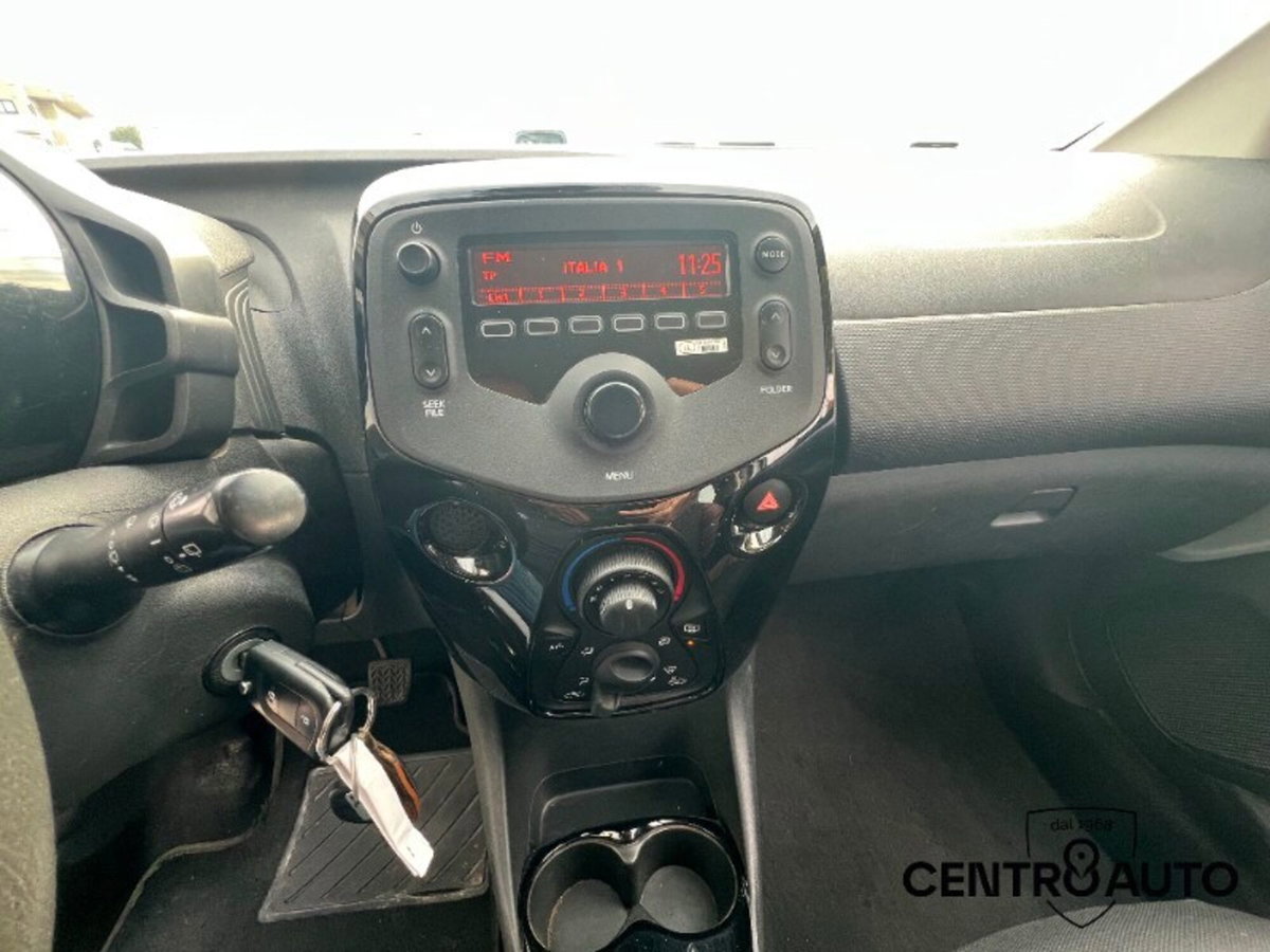 Citroen C1 C1 VTi 72 5 porte Feel (15)