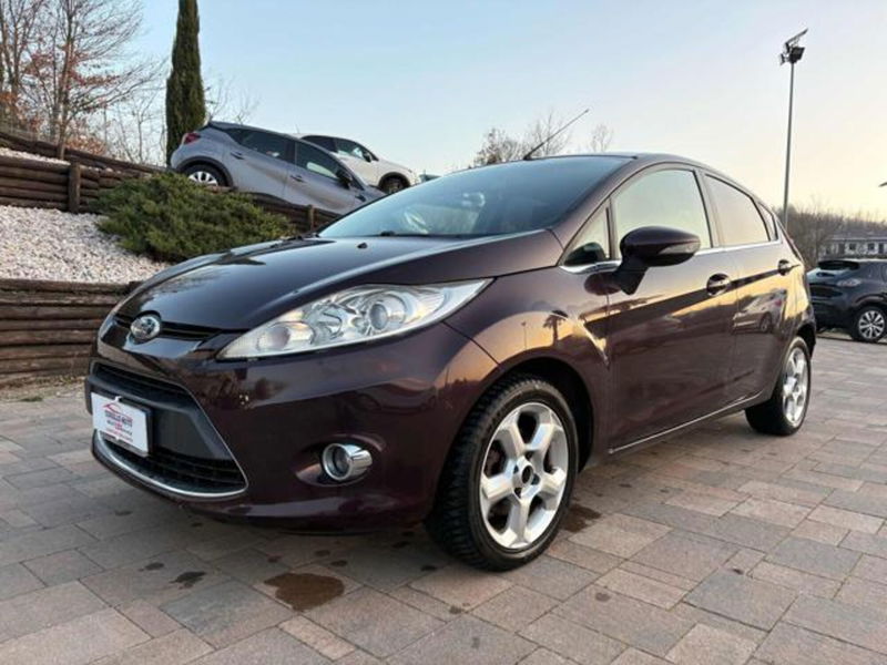 Ford Fiesta 1.4 5 porte Bz.- GPL Titanium