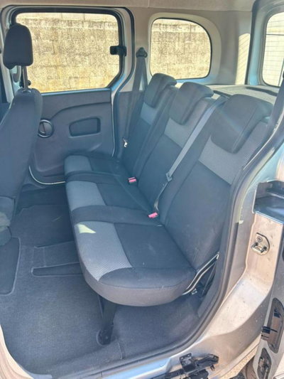 Renault Kangoo Blue dCi 8V 95CV 5 porte Life (18)