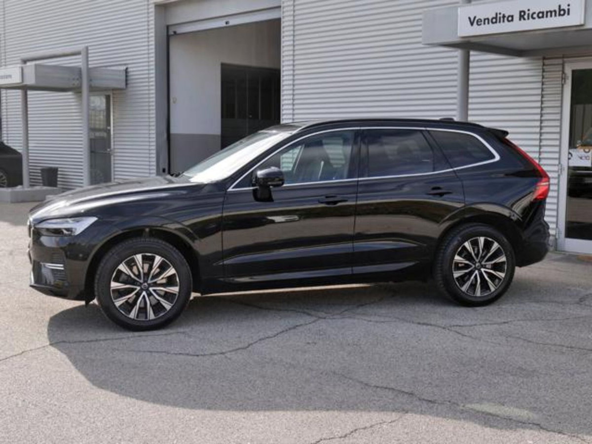 Volvo V60 2.0 b4 Core auto (2)