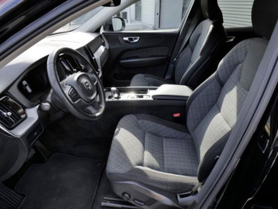 Volvo V60 2.0 b4 Core auto (5)