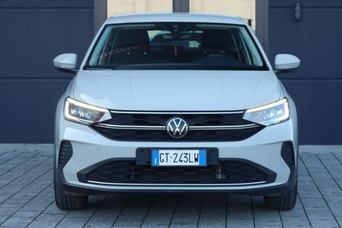 Volkswagen Taigo 1.0 TSI 110 CV DSG Life (11)