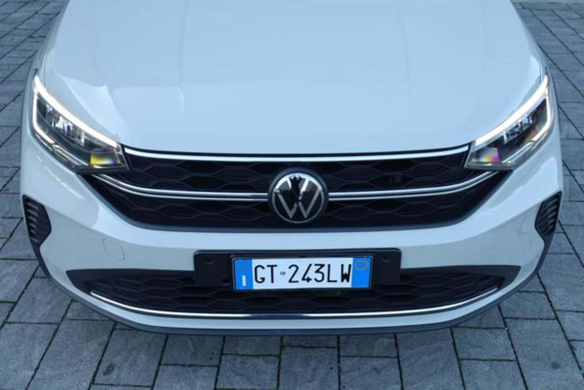 Volkswagen Taigo 1.0 TSI 110 CV DSG Life (12)