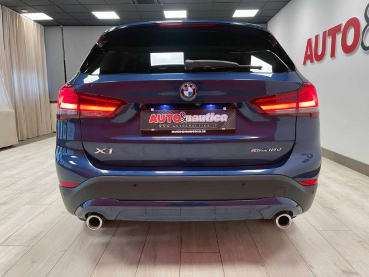 BMW X1 sDrive18d Advantage (10)