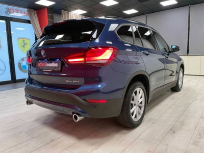 BMW X1 sDrive18d Advantage (11)