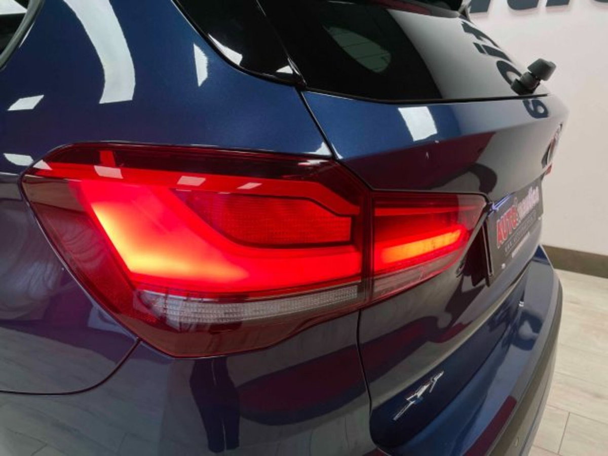 BMW X1 sDrive18d Advantage (13)
