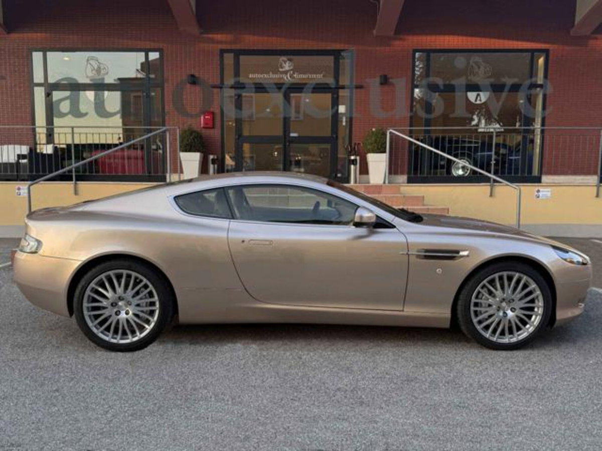 Aston Martin DB9 DB9 Coupè (2)