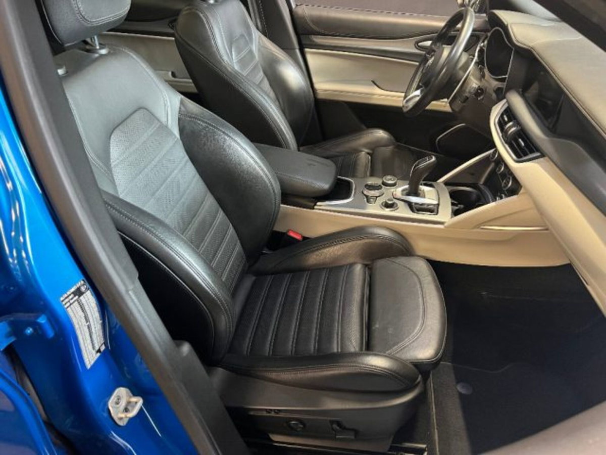 Alfa Romeo Stelvio Stelvio 2.2 Turbodiesel 210 CV AT8 Q4 Veloce Tì (17)
