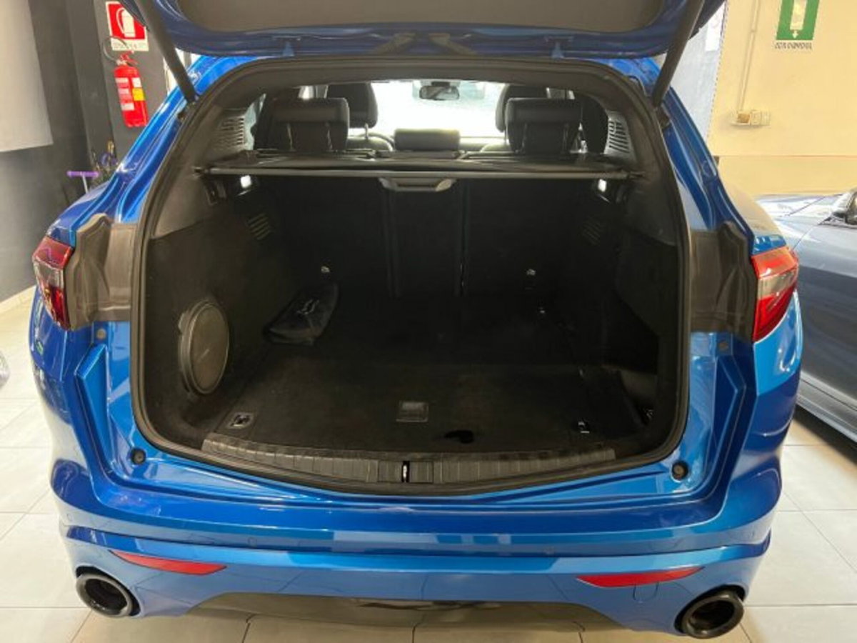 Alfa Romeo Stelvio Stelvio 2.2 Turbodiesel 210 CV AT8 Q4 Veloce Tì (9)