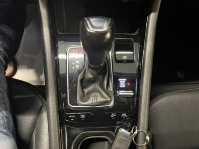 Jeep Compass 1.3 T4 190CV PHEV AT6 4xe Limited (13)