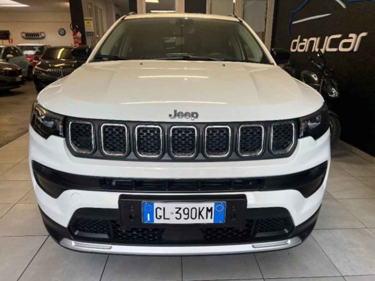 Jeep Compass 1.3 T4 190CV PHEV AT6 4xe Limited (4)