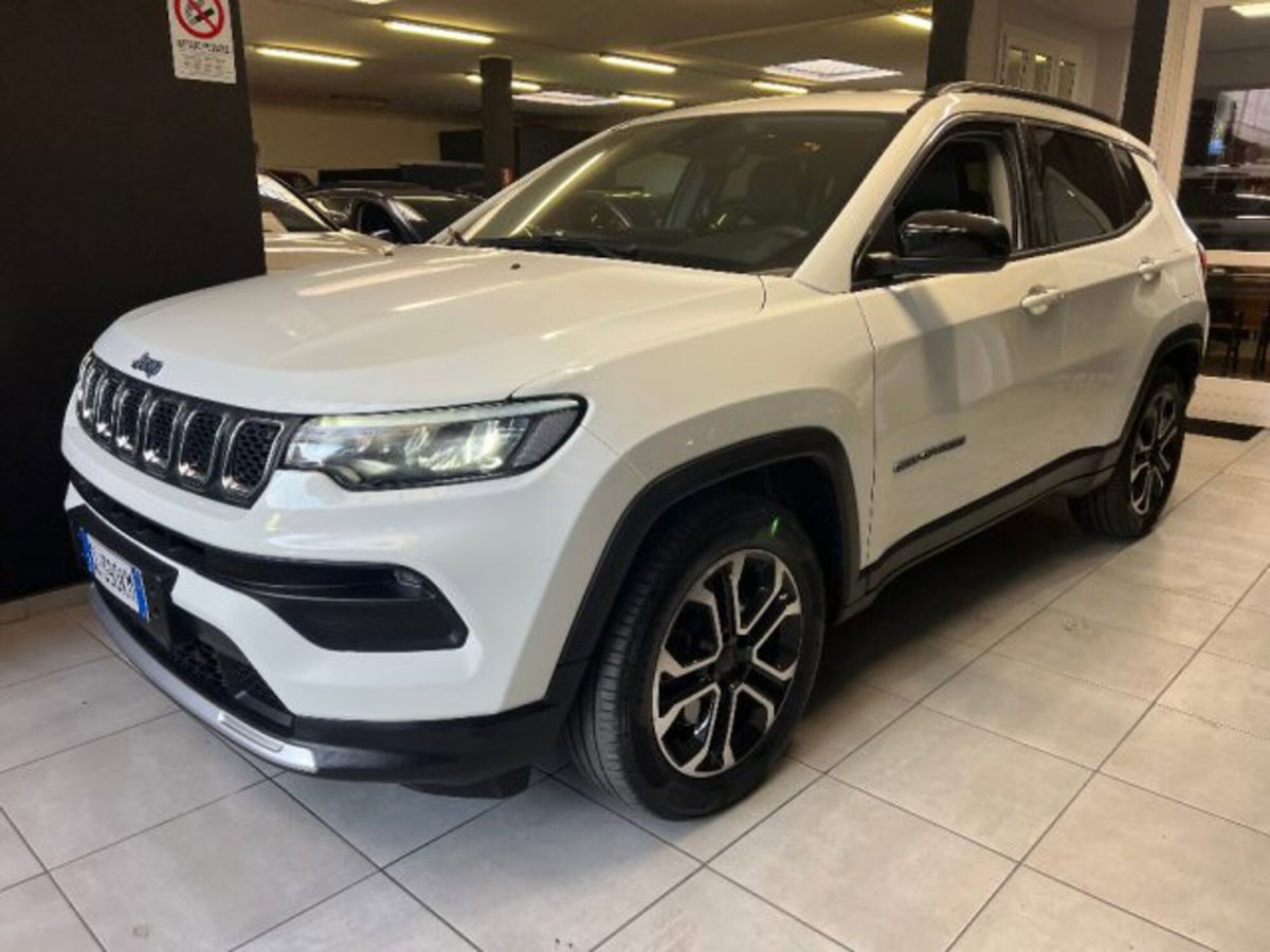 Jeep Compass 1.3 T4 190CV PHEV AT6 4xe Limited (5)