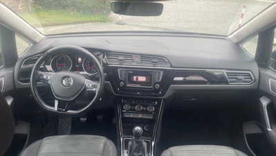 Volkswagen Touran 2.0 TDI 150 CV SCR Executive BlueMotion Technology (11)