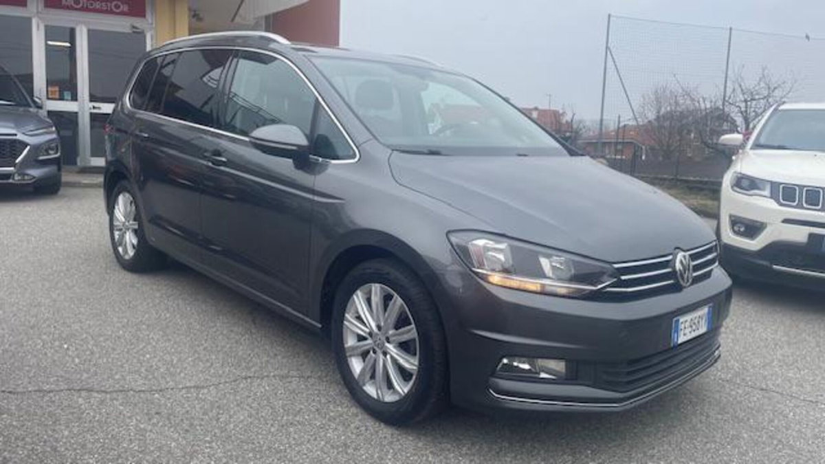 Volkswagen Touran 2.0 TDI 150 CV SCR Executive BlueMotion Technology (4)