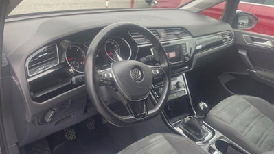 Volkswagen Touran 2.0 TDI 150 CV SCR Executive BlueMotion Technology (5)