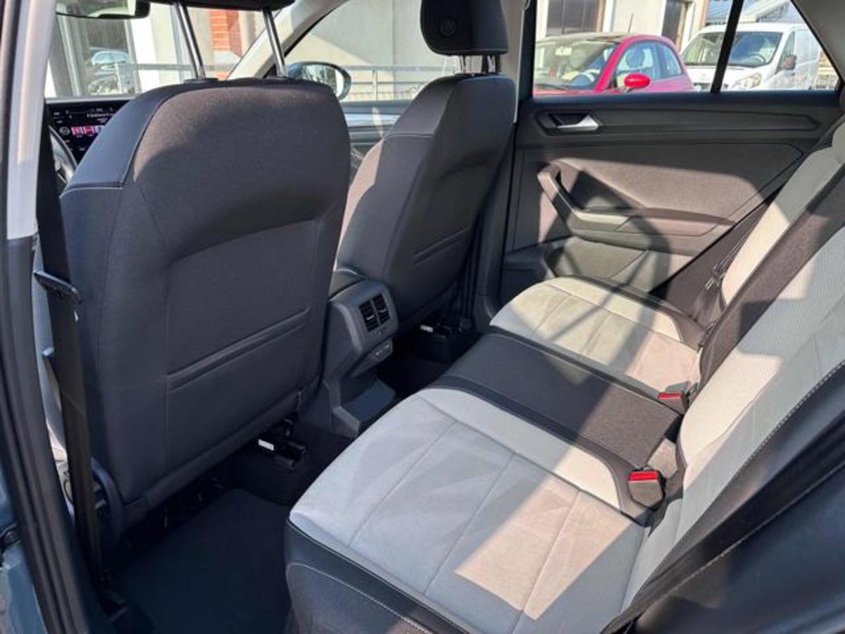 Volkswagen T-Roc 1.5 TSI ACT DSG Style BlueMotion Technology (20)