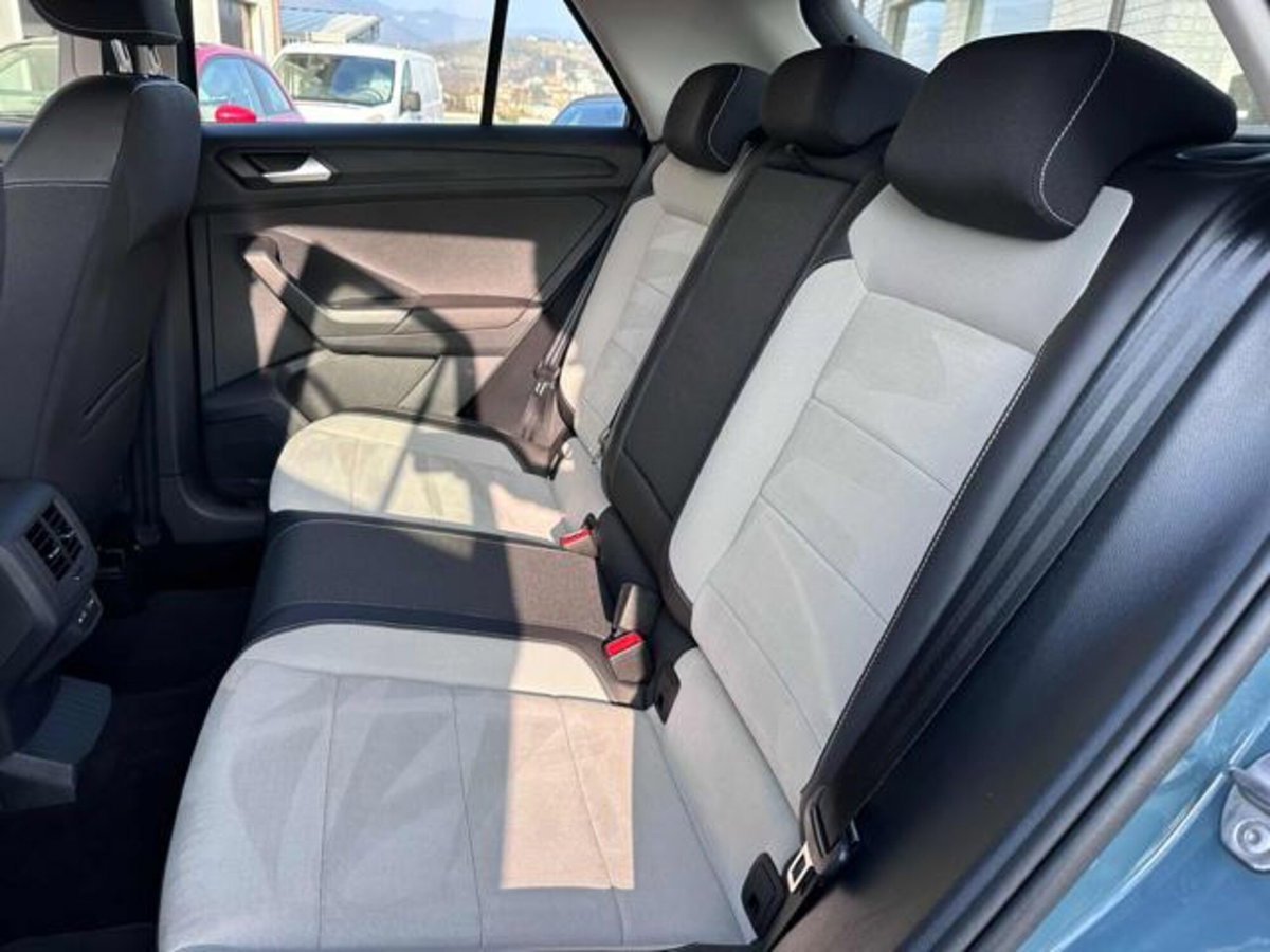 Volkswagen T-Roc 1.5 TSI ACT DSG Style BlueMotion Technology (8)