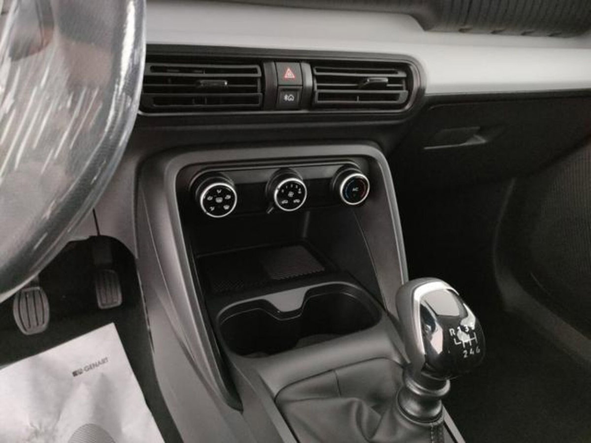Citroen C3 Aircross 1.2 puretech turbo You 100cv (11)