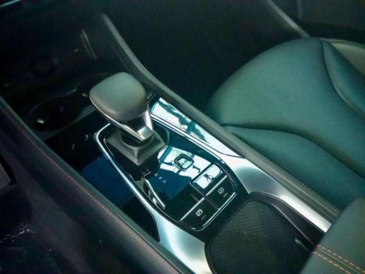 Mg HS HS 1.5T-GDI Luxury (19)
