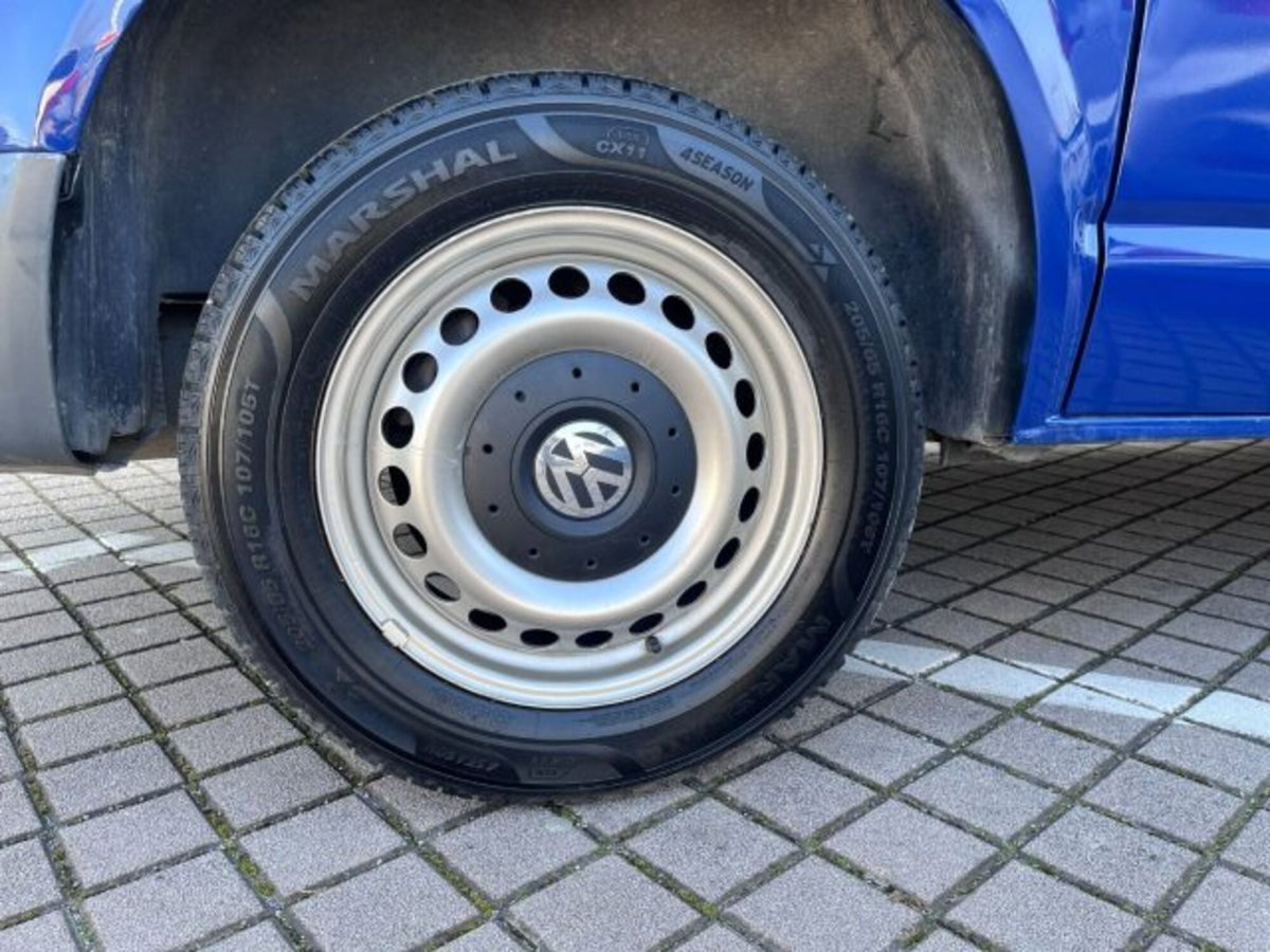 Volkswagen Veicoli Commerciali Transporter Furgone 1.9 TDI/102CV PC Kombi (6)