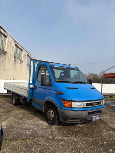 Iveco Daily Telaio 35C9P 2.8D PLM-RG Cabinato usata