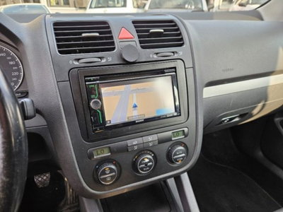 Volkswagen Golf 1.6 5p. Blue-T BiFuel G (10)