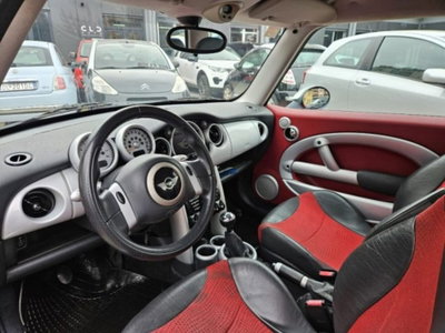 MINI Mini 1.6 16V Cooper (6)