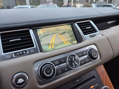 Land Rover Range Rover Sport 3.0 SDV6 HSE (16)