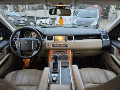Land Rover Range Rover Sport 3.0 SDV6 HSE (9)