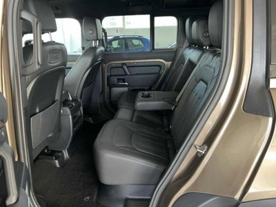 Land Rover Defender 110 3.0d i6 mhev X-Dynamic SE awd 200cv auto (12)