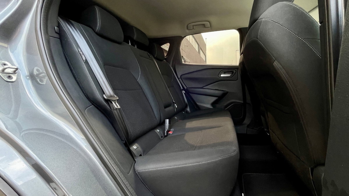 Nissan Qashqai 1.3 mhev Tekna 2wd 158cv (12)