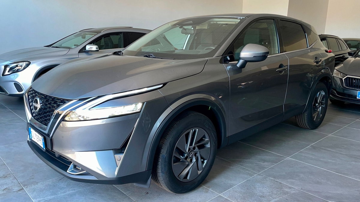 Nissan Qashqai 1.3 mhev Tekna 2wd 158cv (3)