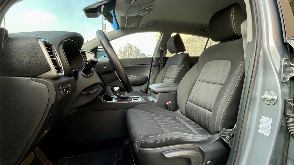 Kia Sportage 1.6 CRDI 136 CV DCT7 2WD Business Class (8)
