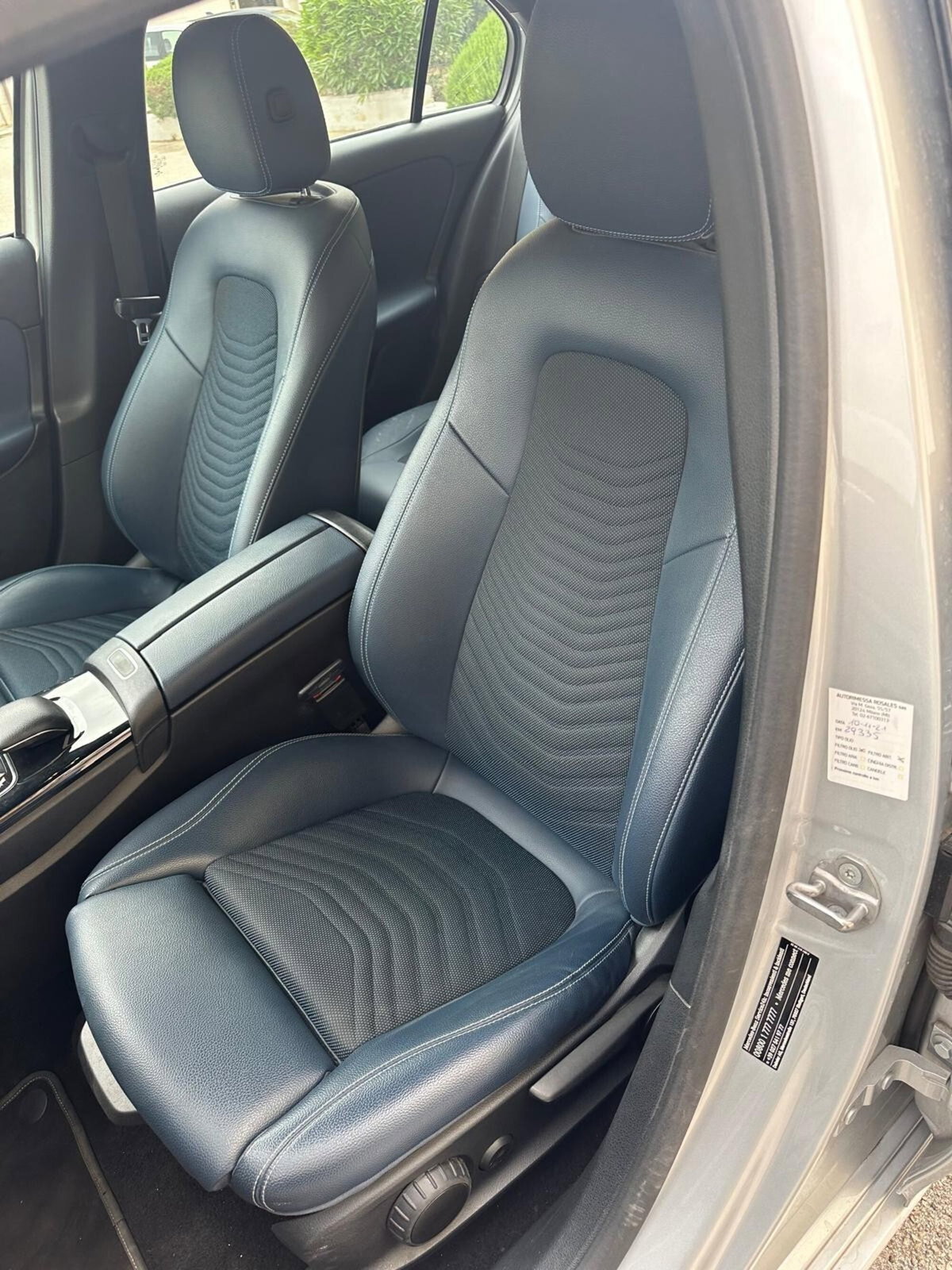 Mercedes-Benz Classe A 180 d Automatic Business (10)