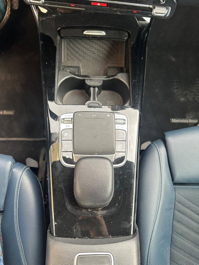 Mercedes-Benz Classe A 180 d Automatic Business (12)