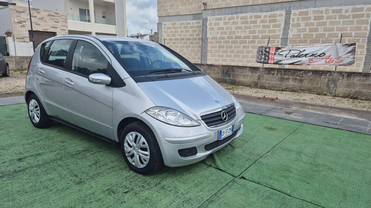 Mercedes-Benz Classe A 160 BlueEFFICIENCY Elegance