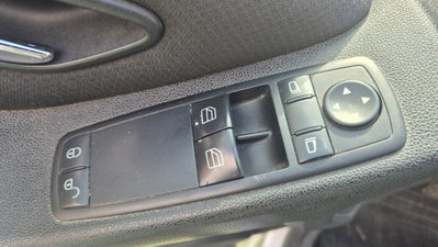Mercedes-Benz Classe A 160 BlueEFFICIENCY Elegance (7)