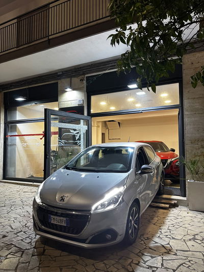 Peugeot 208 75 5 porte Allure usata