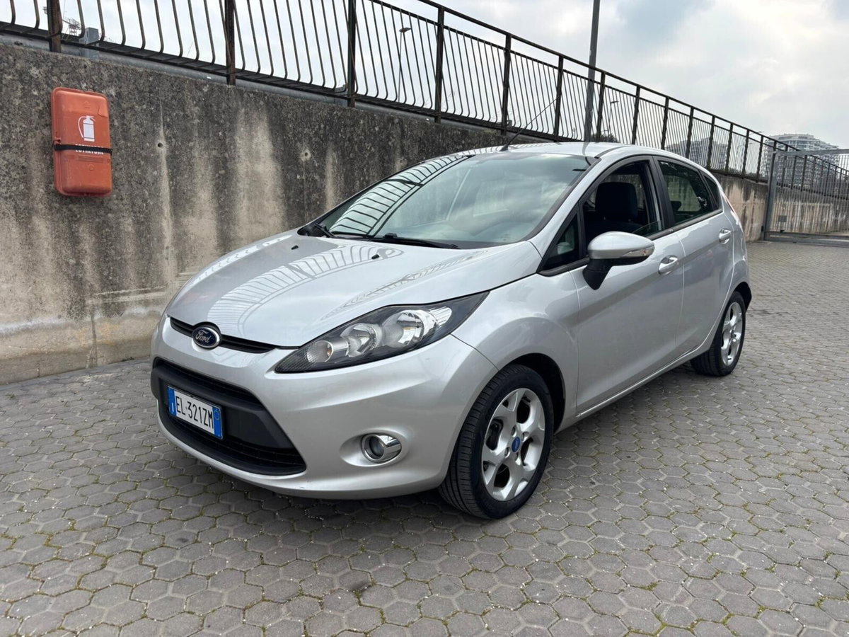 Ford Fiesta Ikon 1.4 TDCi 70CV 5 porte