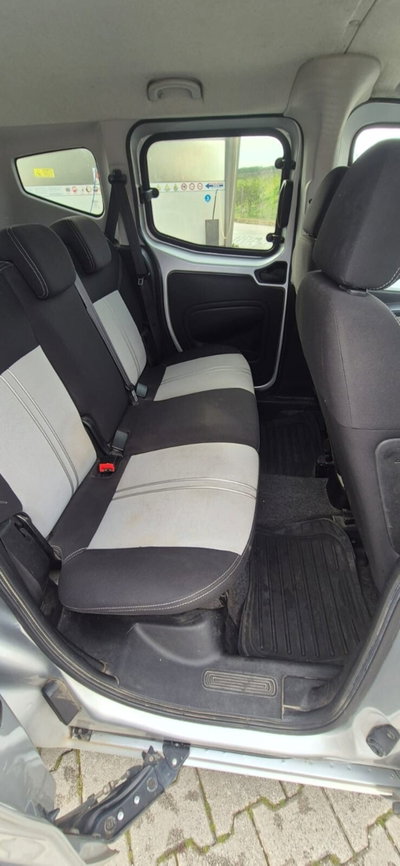 Fiat Qubo 1.4 8V 77 CV Dynamic Natural Power (14)