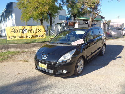 Peugeot 5008 1.6 HDi 112CV Premium usata