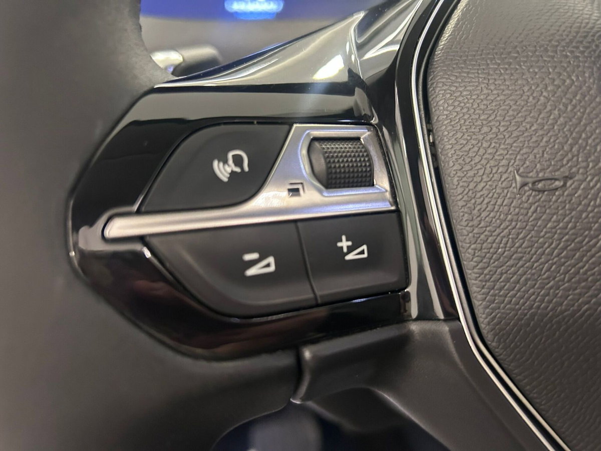 Peugeot 5008 BlueHDi 130 S&S Allure (12)