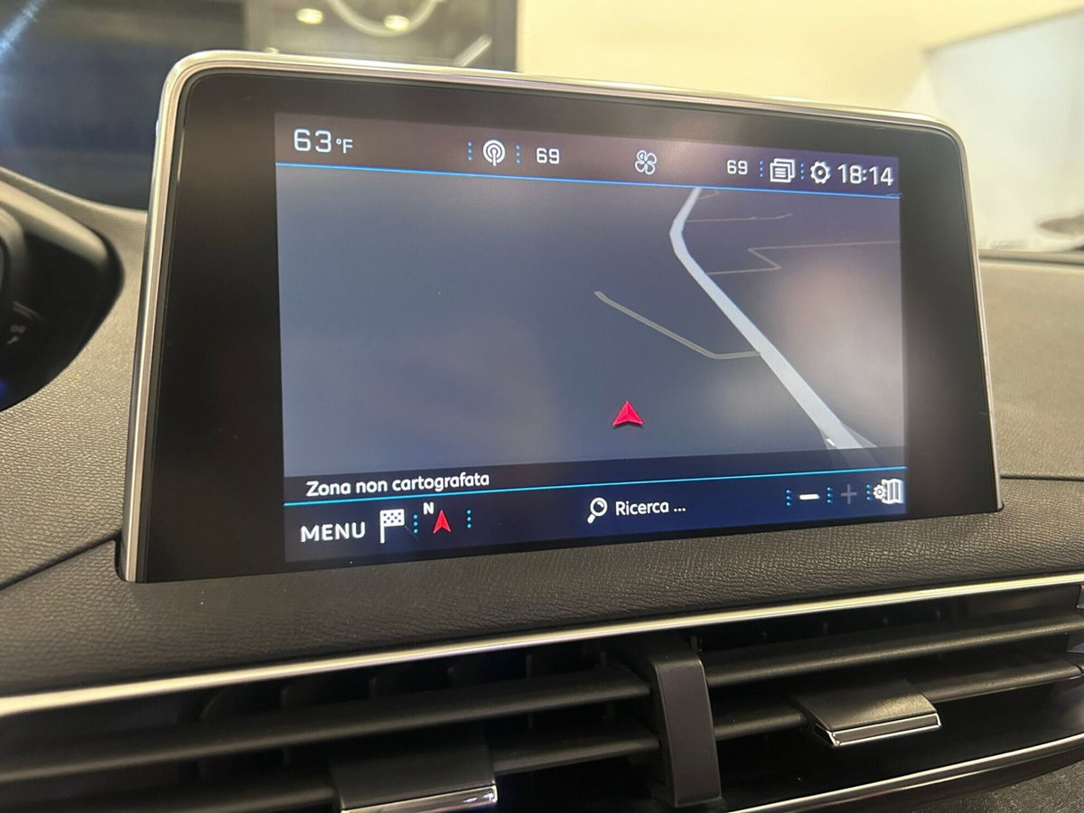 Peugeot 5008 BlueHDi 130 S&S Allure (17)