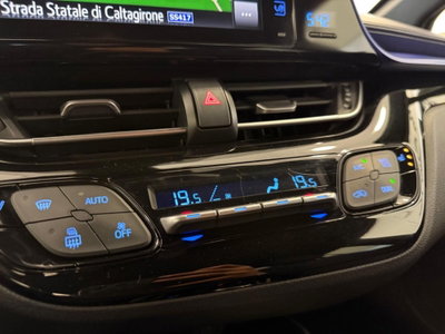 Toyota Toyota C-HR 1.8 Hybrid E-CVT Lounge (18)