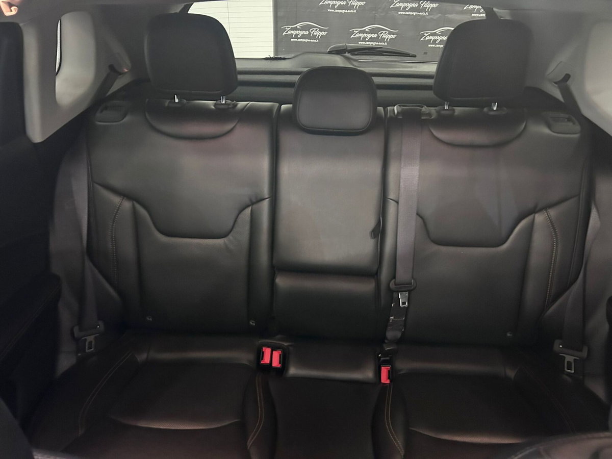 Jeep Compass 1.6 Multijet II 2WD Limited (11)