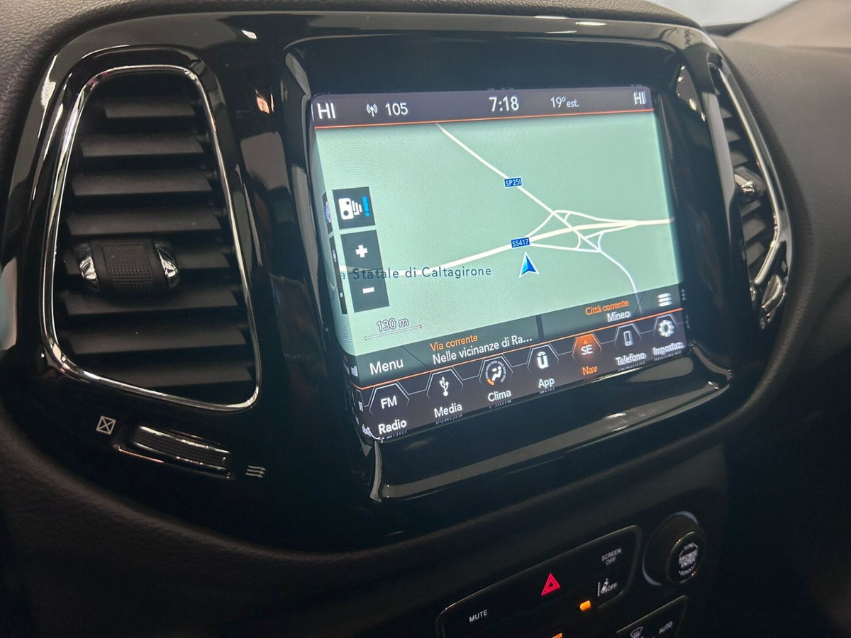 Jeep Compass 1.6 Multijet II 2WD Limited (12)