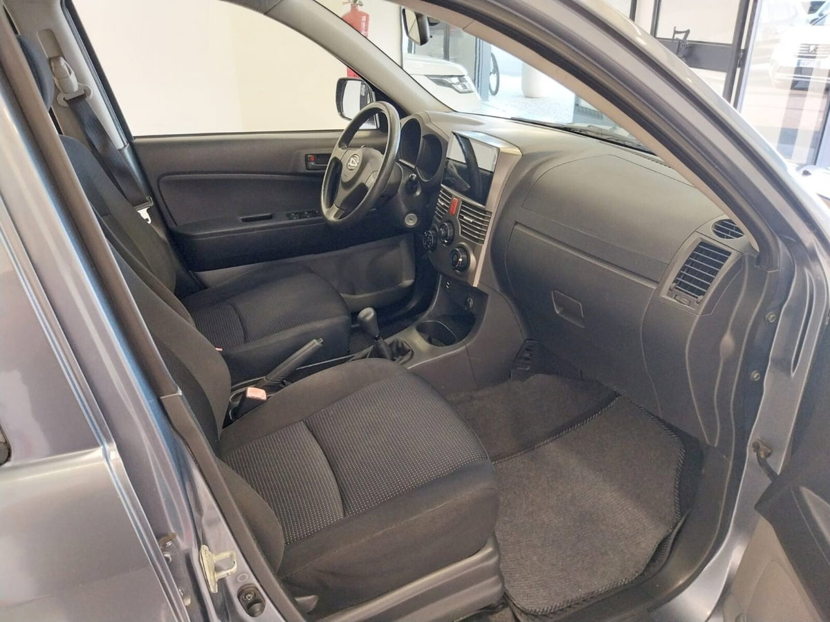 Daihatsu Terios 1.3 4WD SX (8)