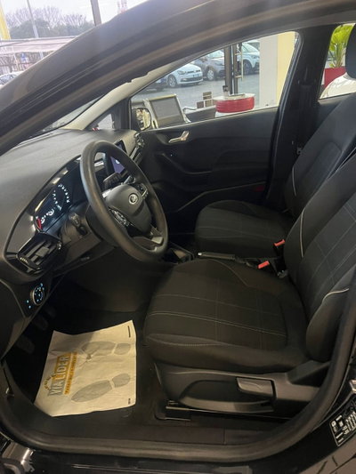 Ford Fiesta 1.5 TDCi 5 porte Titanium (9)