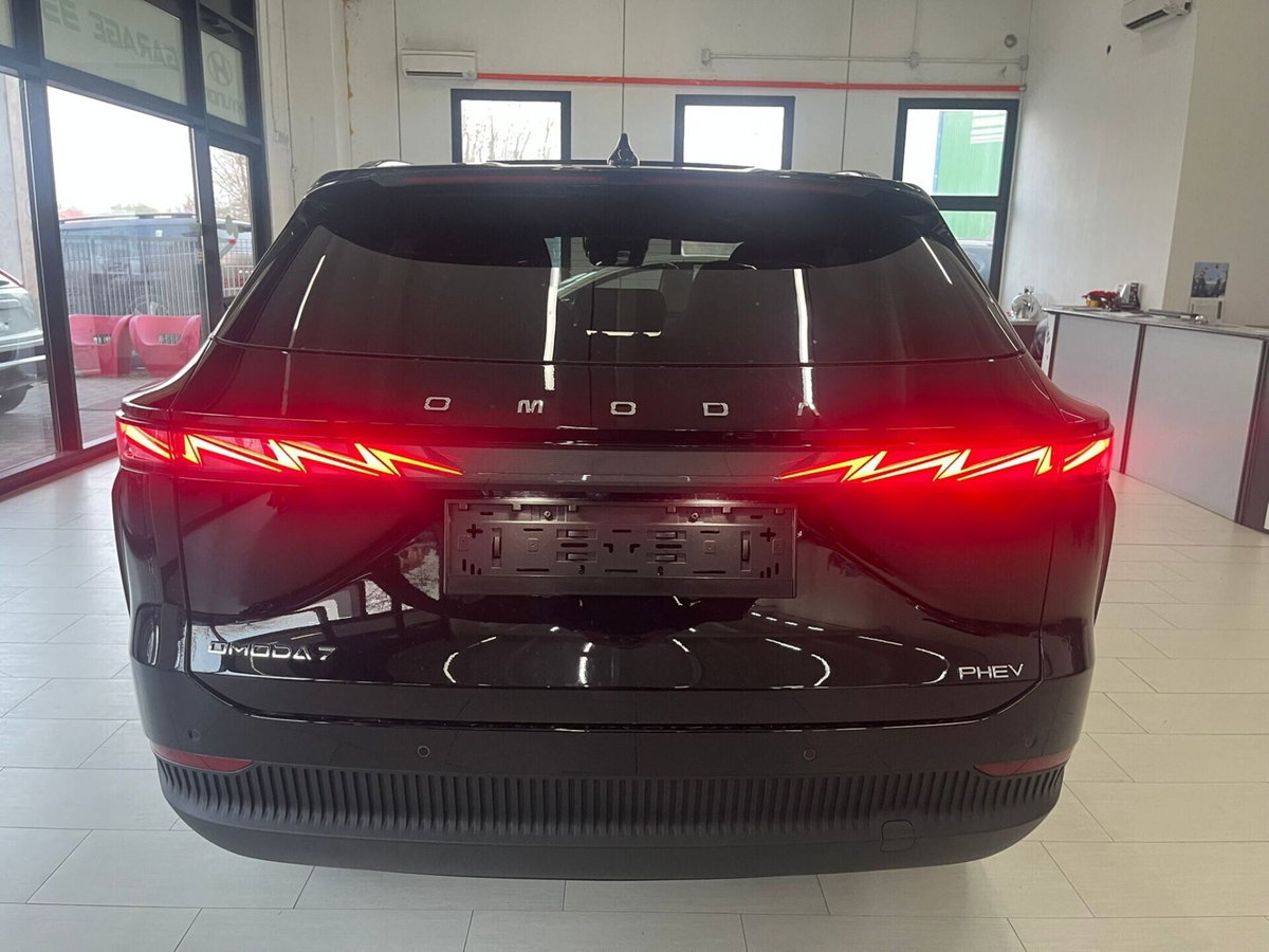 Omoda Omoda 7 SHS-P 1.5 tgdi phev Pure (8)